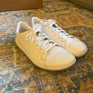 Vivo Court Shoes Size 9.5 or 41 Barefoot Friendly
